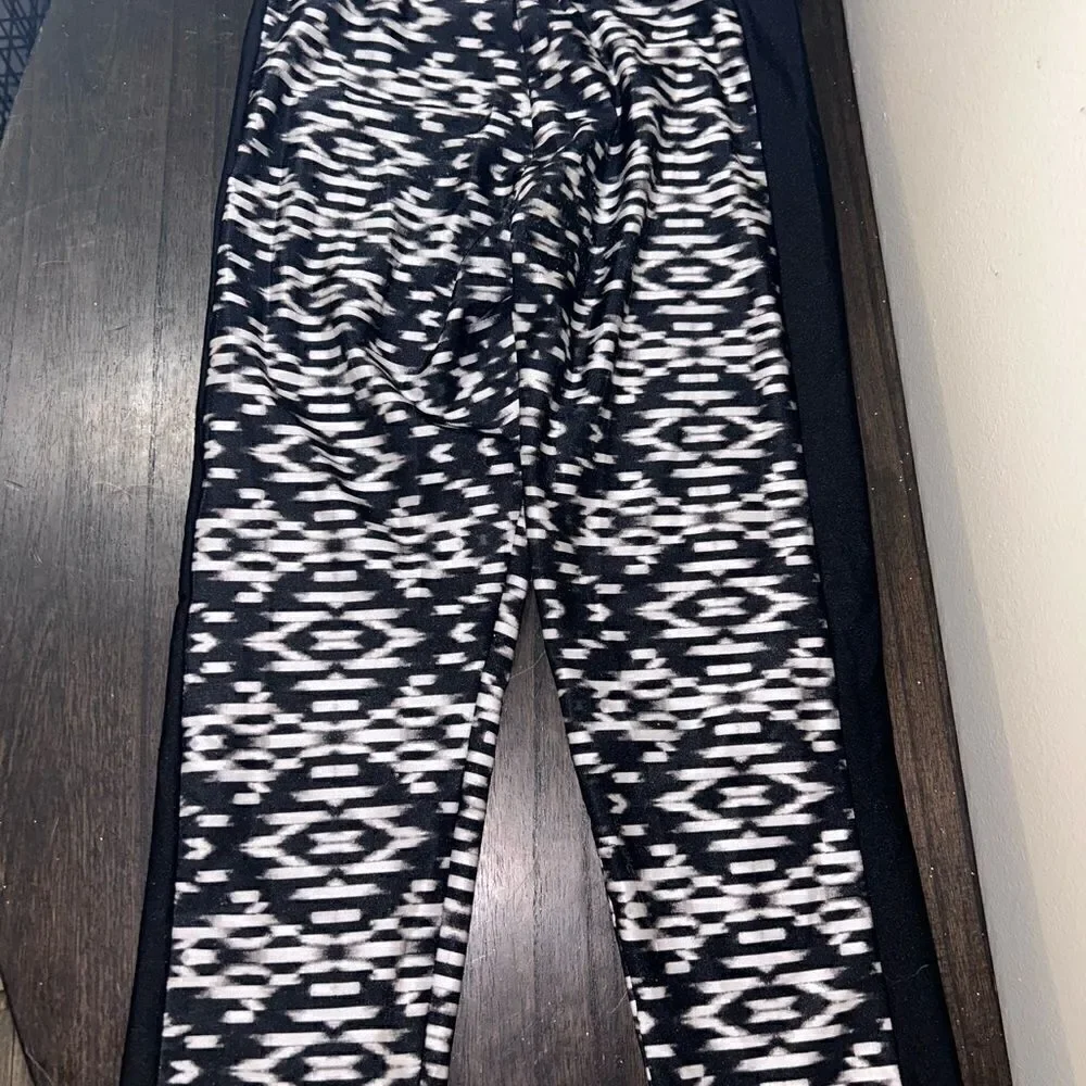 Justice athletic capris size 14